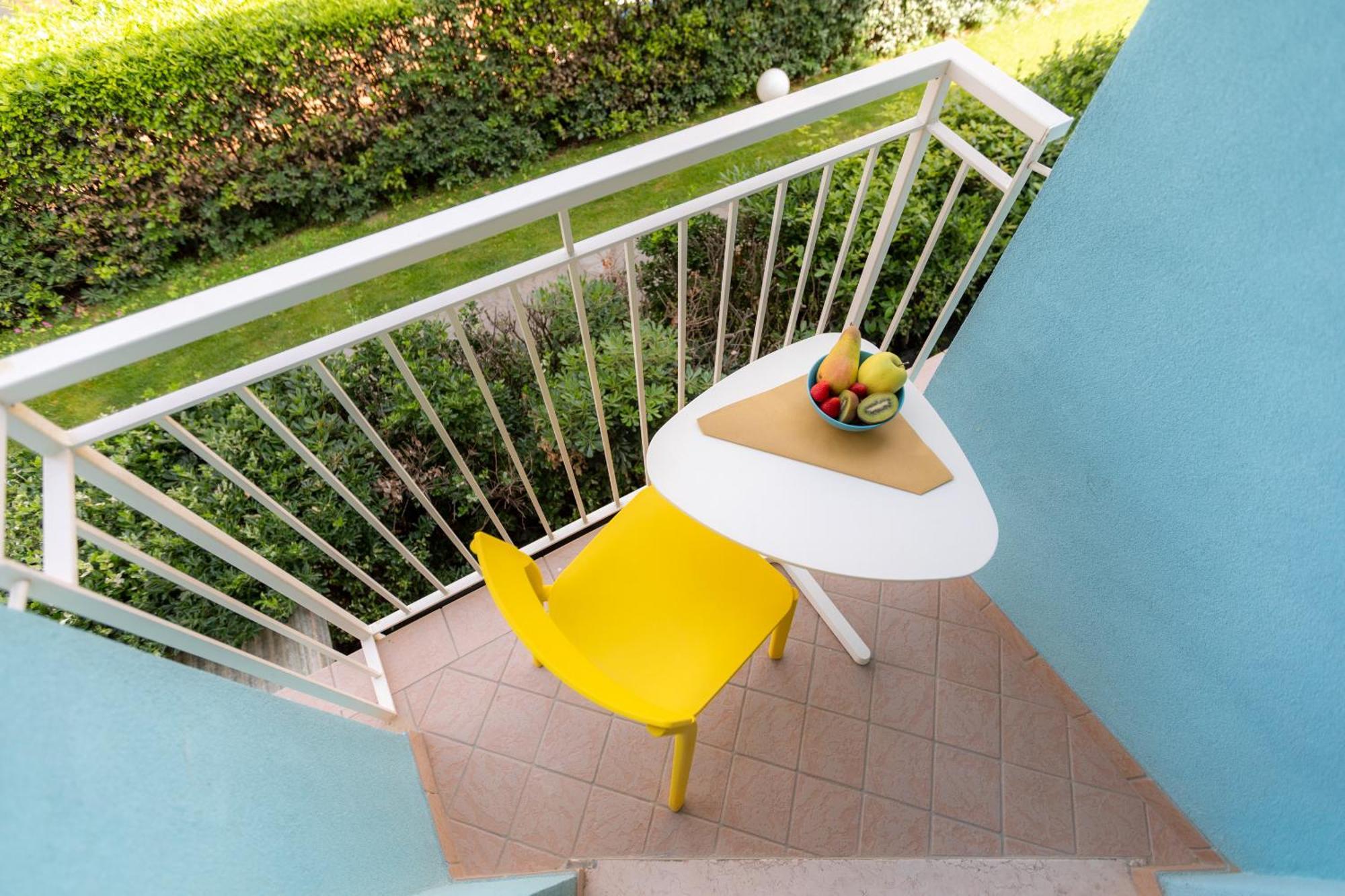 Hotel Lauretta بيلاريا-إيجيا مارينا المظهر الخارجي الصورة