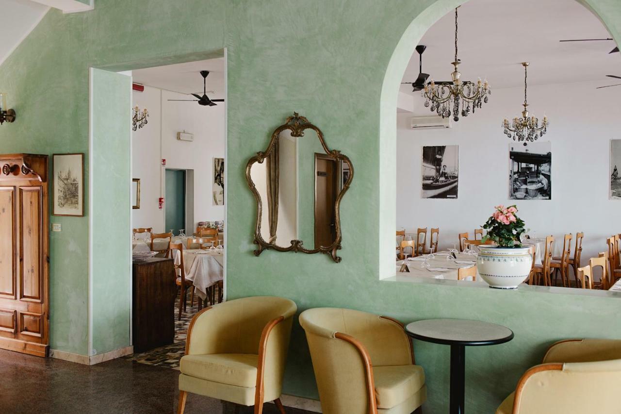 Hotel Lauretta بيلاريا-إيجيا مارينا المظهر الخارجي الصورة
